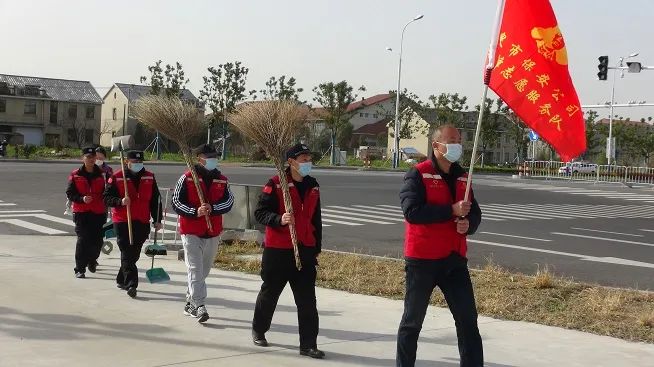 雷鋒在心，志愿在行